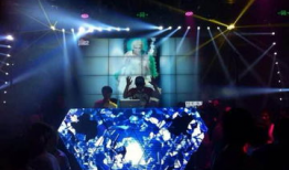 酒吧视频,酒吧里的激情瞬间